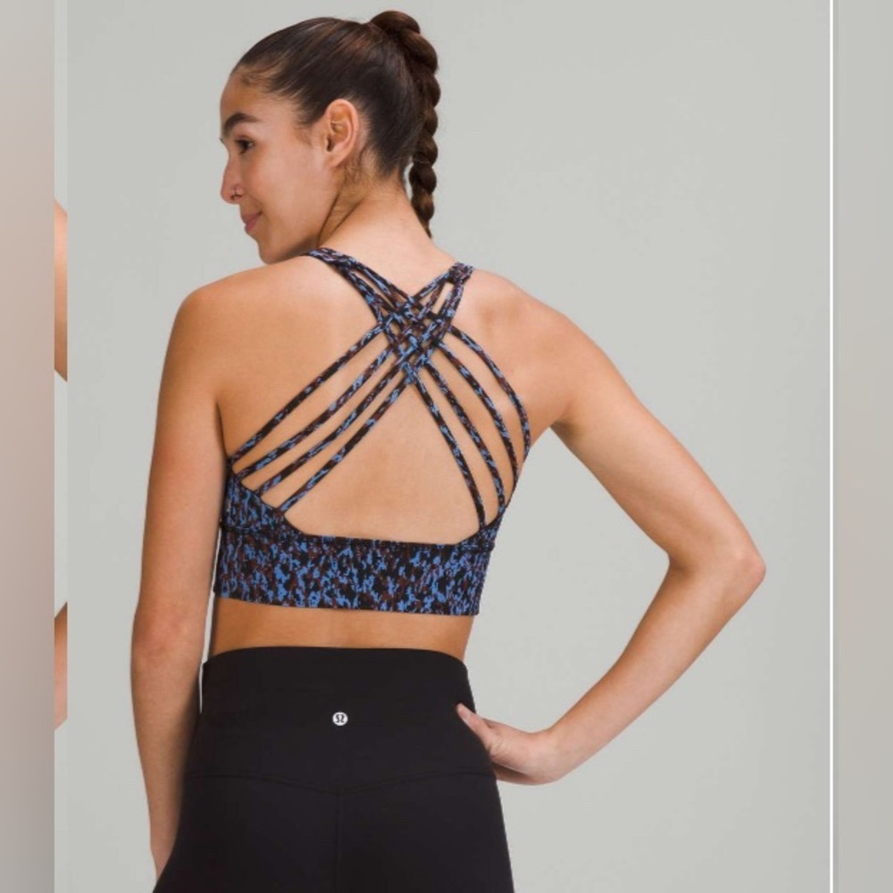 Lululemon Free to Be High-Neck Longline Bra Wild *Light Support, A/B Cup…